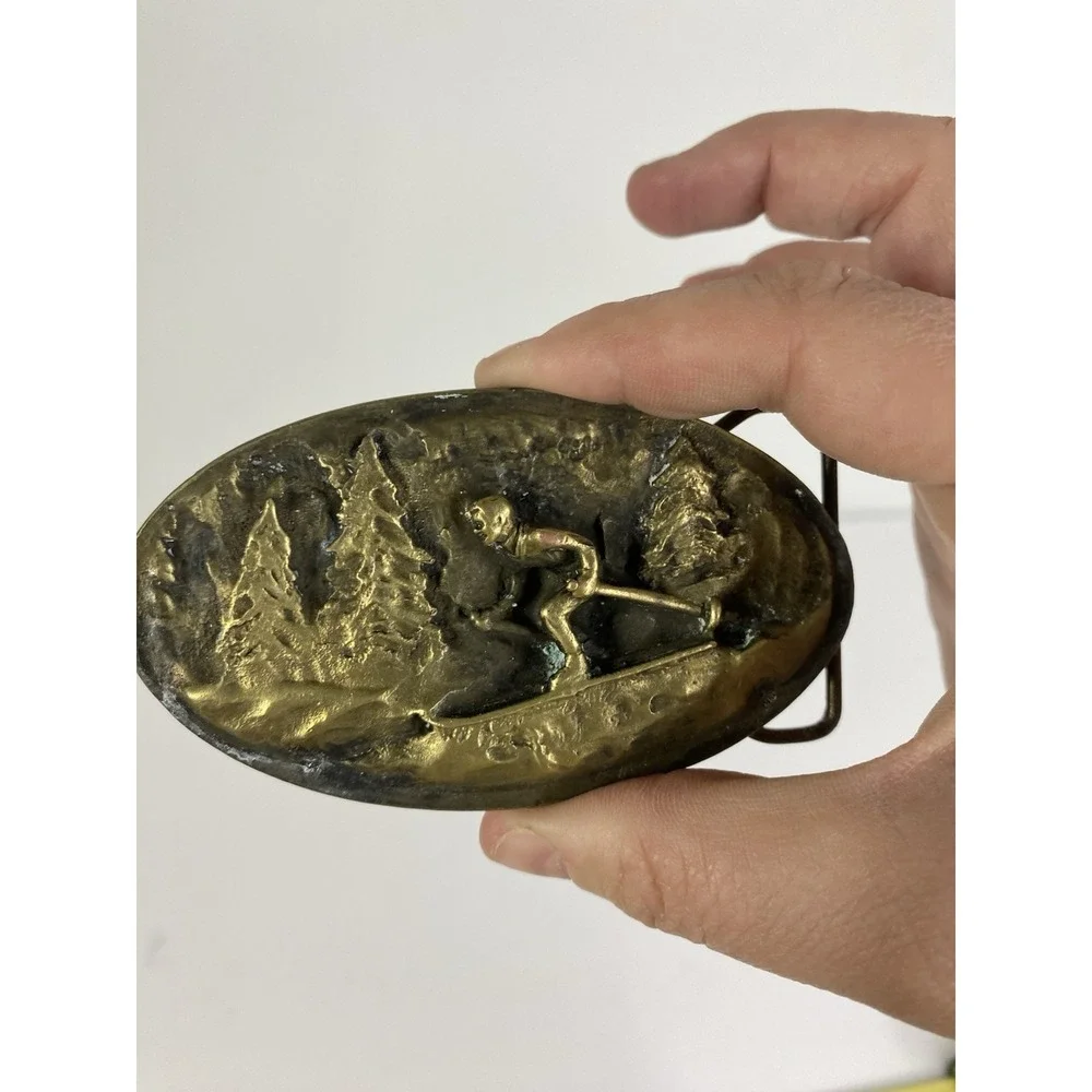 Down Hill Skiing Ski Winter Snow Sports Vintage 1978 Belt‎ Buckle By Adezy
